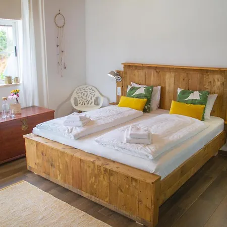 Colina Calma B&B 알제주르